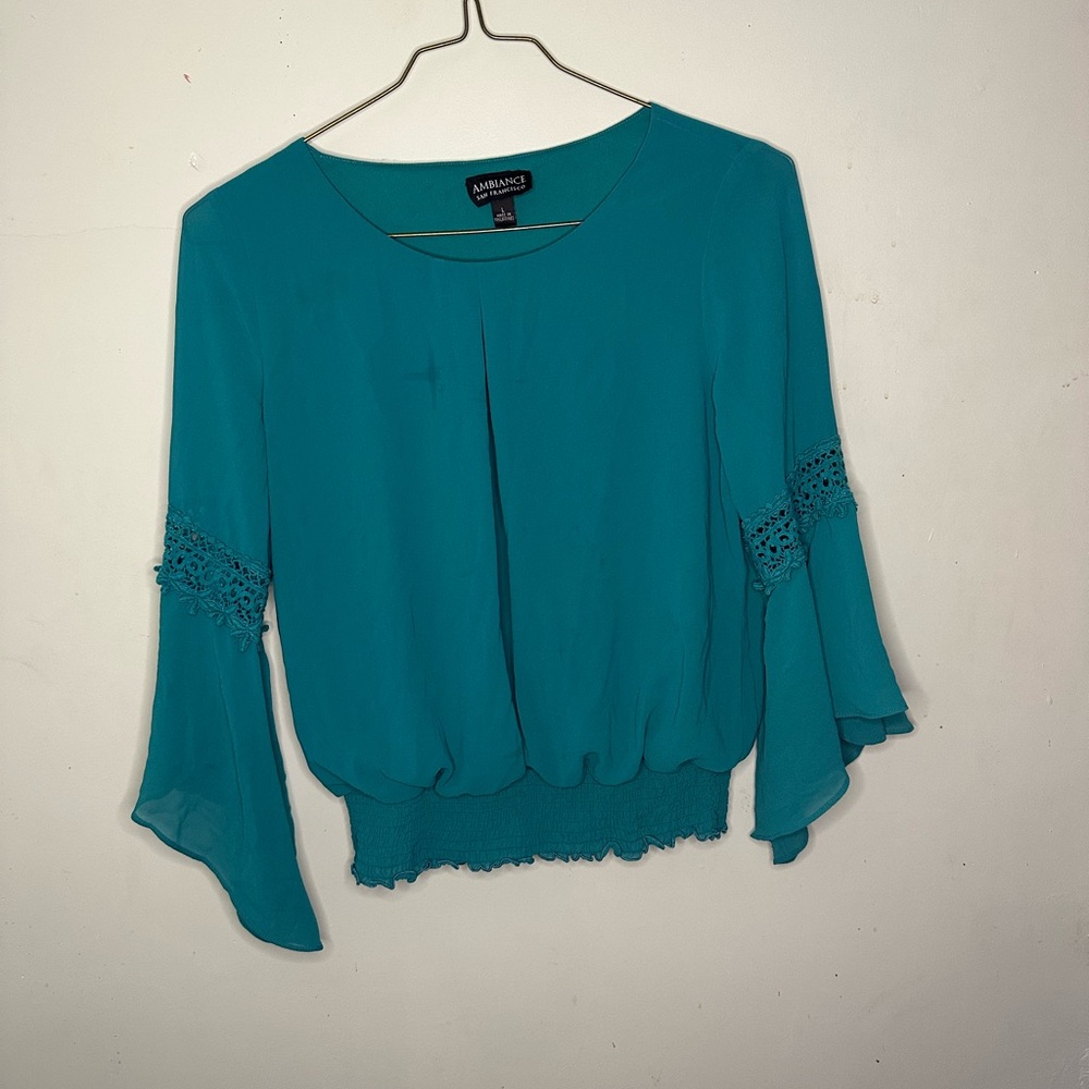 Womens Top size Large fall winter spring cute casual work